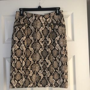 MK skirt